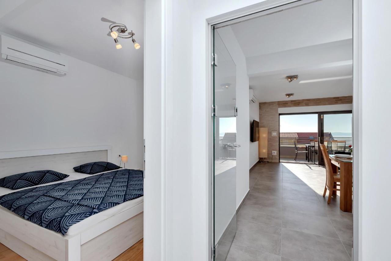 Luxury Apartment Sidro With Free Beach Parking Макарська Екстер'єр фото