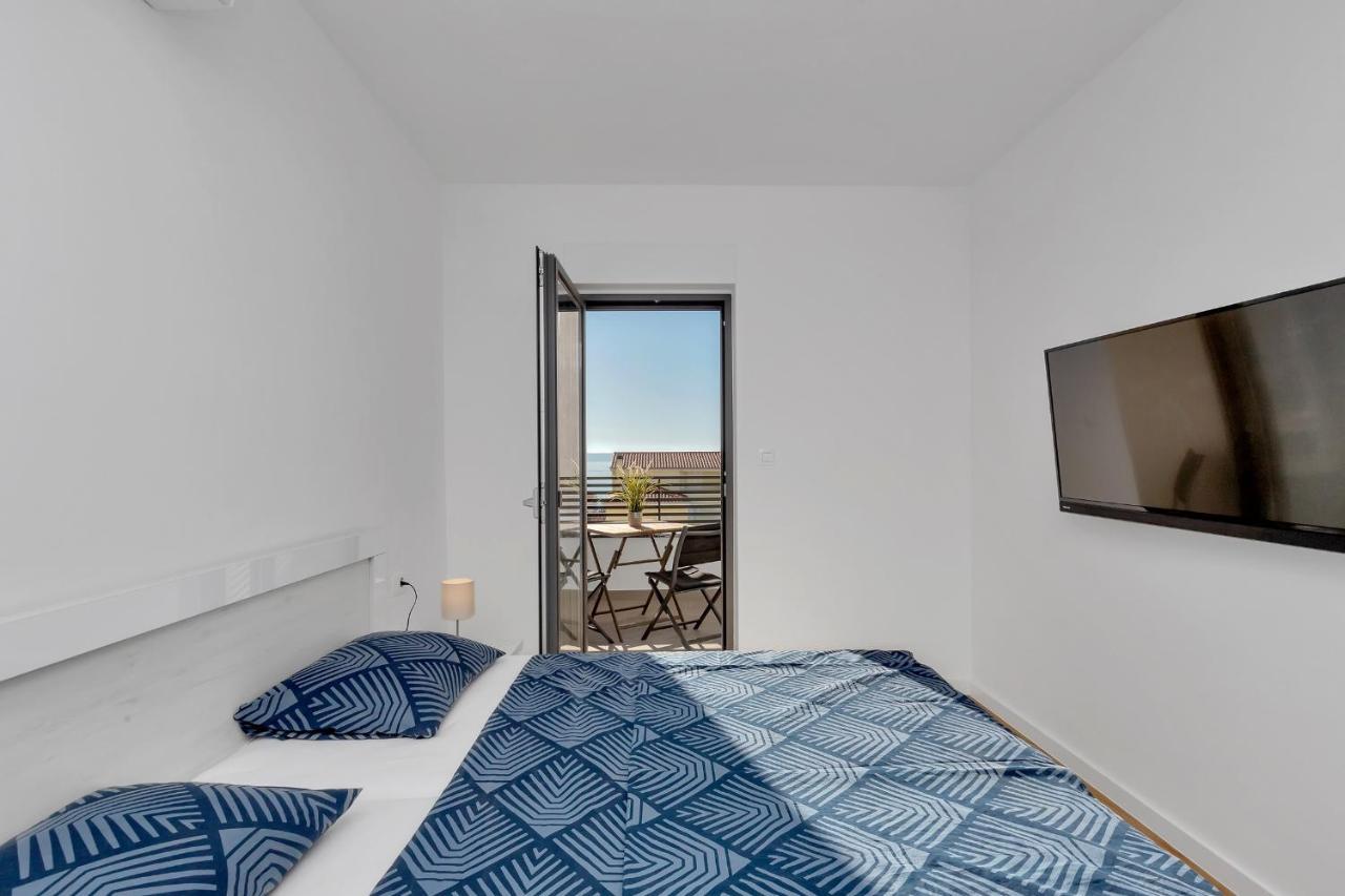 Luxury Apartment Sidro With Free Beach Parking Макарська Екстер'єр фото