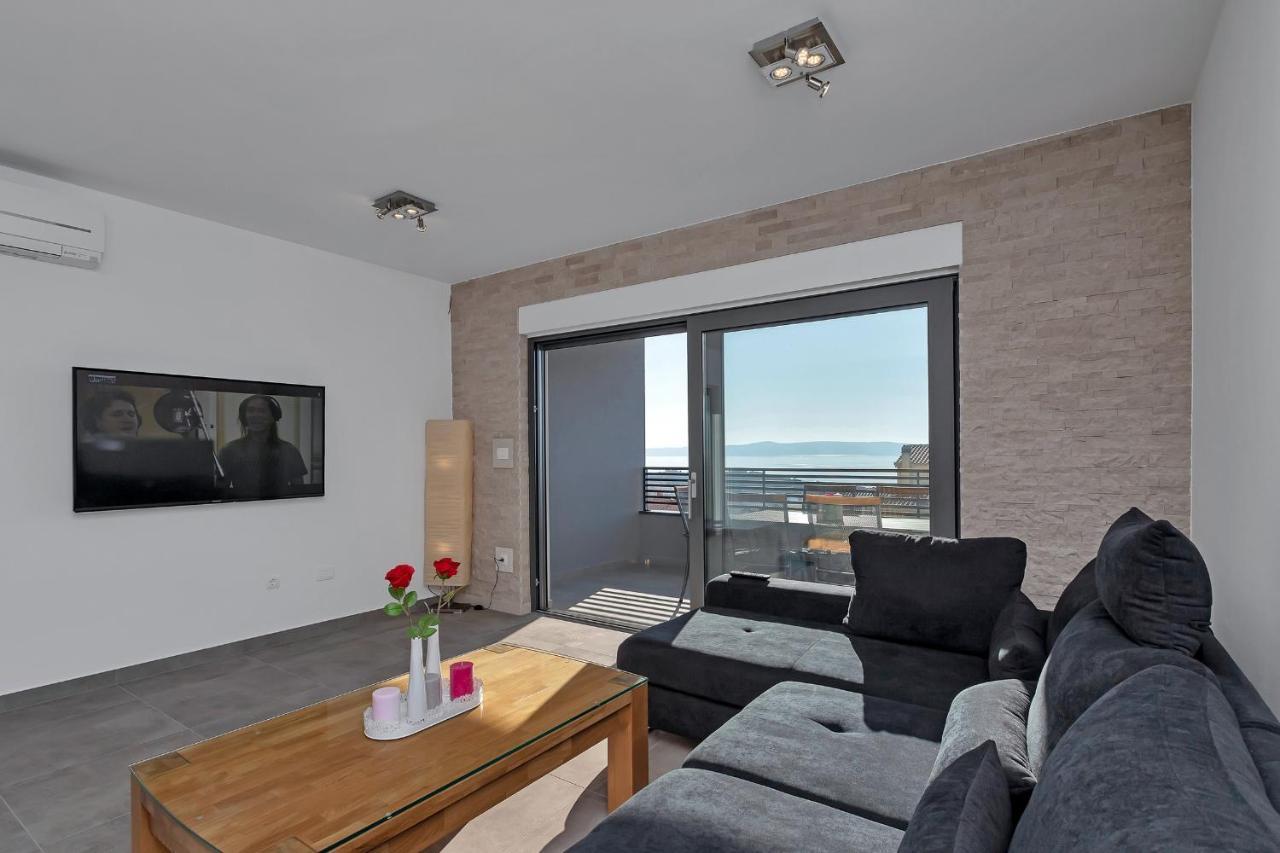 Luxury Apartment Sidro With Free Beach Parking Макарська Екстер'єр фото
